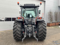 Schlepper / Traktor Massey Ferguson 5M.125