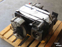 Mähdrescher New Holland Combine Transmission CX Parts nr:84196948R