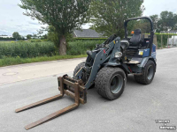 Radlader Giant V6004T shovel + cabine