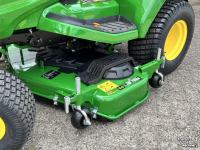 Aufsitzrasenmäher John Deere X940