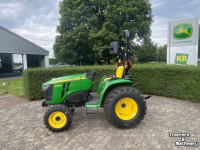 Obsttraktor John Deere 3038E