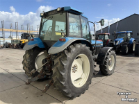 Schlepper / Traktor New Holland 8340 SLE