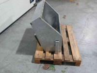 Sonstiges Stall- und Melkmaschinen und Zubehör Brouwers waterbak wand bevesteging