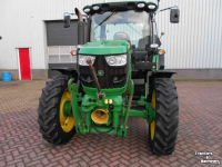 Schlepper / Traktor John Deere 6125 r