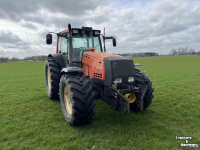 Schlepper / Traktor Valtra 8950