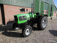 Schlepper / Traktor Deutz-Fahr 4055