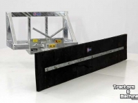 Sonstiges Stall- und Melkmaschinen und Zubehör Qmac Rubber feed scrapers 1.50 mtr hookup Fuchs