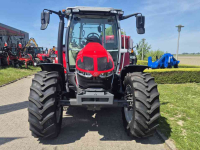 Schlepper / Traktor Massey Ferguson 5S.125