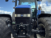 Schlepper / Traktor New Holland TM190
