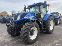 Schlepper / Traktor New Holland T7.230