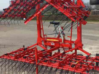 Striegelmaschine Einbock Grassmanager 600