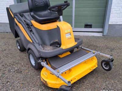 Aufsitzrasenmäher Stiga MPV 520W