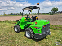 Teleskopradlader Avant 755