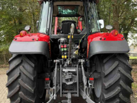 Schlepper / Traktor Massey Ferguson 5613 Dyna 6