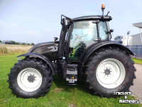 Schlepper / Traktor Valtra N154 Active