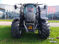 Schlepper / Traktor Valtra N154 Active