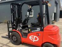 Gabelstapler EP Equipment EFL353 Heftruck