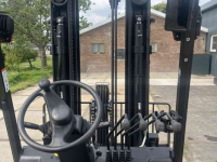 Gabelstapler EP Equipment EFL353 Heftruck