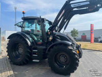 Schlepper / Traktor Valtra N175 Direct