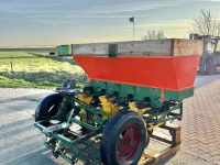 Kartoffellegemaschine  Te koop uien/bollen plantenmachine 1,5