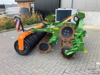 Scheibenegge Amazone Catros 3003+ met V-ringwals KW