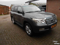 Sonstige Baumaschinen, Erdbewegungsmaschinen und Zubehör Toyota landcruiser 200