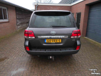 Sonstige Baumaschinen, Erdbewegungsmaschinen und Zubehör Toyota landcruiser 200