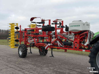 Grubber Pottinger Terria 5040 cultivator