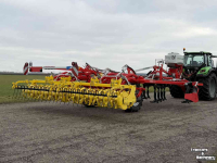 Grubber Pottinger Terria 5040 cultivator
