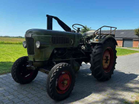 Schlepper / Traktor Fendt Farmer 1 met hef en maaibalk