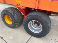 Lade- und Dosierwagen Kverneland 465