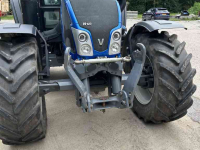 Schlepper / Traktor Valtra N 123 Hitech 5