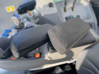 Sonstiges Traktoren und Zubehör Deutz-Fahr Deutz-Fahr Armleuning Deutz-Fahr Agrotron TTV en RCshift Armlehne