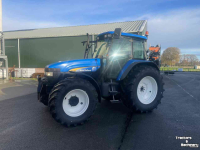 Schlepper / Traktor New Holland tm 120