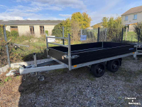 Autoanhänger bis 3500 Kg Saris PLateau