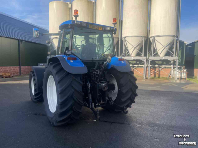 Schlepper / Traktor New Holland tm 120