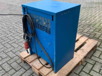 Sonstiges Maschinen und Zubehör für Werkstatt und Hof  ACCULADER 36V 60A