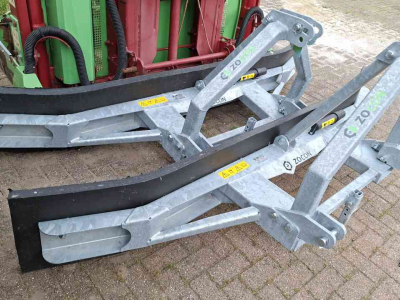 Sonstiges Maschinen für Strassen-, Strassenrand- und Grabeninstandhaltung Zocon RS270 rubberschuif