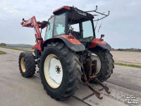 Schlepper / Traktor New Holland M100