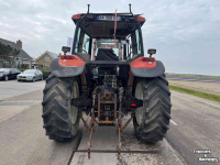 Schlepper / Traktor New Holland M100