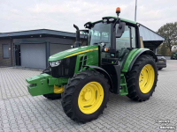 Schlepper / Traktor John Deere 6110M PQ 40KM NIEUW!!!