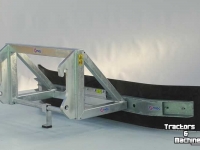 Sonstige Transport- und Industriemaschinen und Zubehör Qmac Rubber yard scraper blades 1.80 mtr hookup Atlas