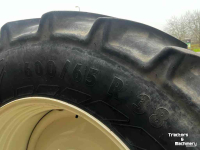 Räder, Reifen, Felgen & Distanzringe Mitas set MITAS AS 65 480/65R28 en 600/65R38 ca 80% op velgen NewH T6.xxx/T7.xxx