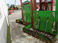 Siloblockschneider Strautmann HQ 2800 + extra onderdelen machine