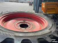 Räder, Reifen, Felgen & Distanzringe Alliance 380/90R50 + 320/85R38