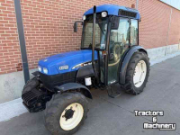 Obsttraktor New Holland TN75NA
