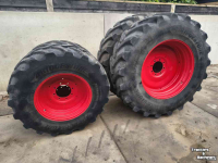 Räder, Reifen, Felgen & Distanzringe Bridgestone 520/85R38 420/85R28