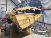 Mähdrescher New Holland TX64