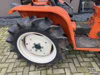 Gartentraktoren Kubota Bultra B1-17