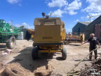 Mähdrescher New Holland 8070